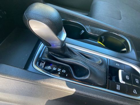 Used 2019 Hyundai Santa Fe SEL image 28