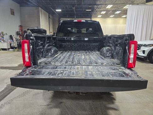 Used 2023 Ford F250 XLT w/ F-250 >10K GVWR Package AWD/4WD image 25