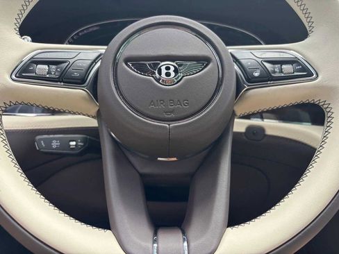 New 2025 Bentley Bentayga Extended Wheelbase AWD/4WD image 48