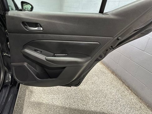 Used 2022 Nissan Altima 2.5 SV FWD image 19