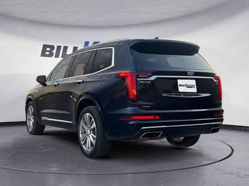 Used 2022 Cadillac XT6 Premium Luxury image 3