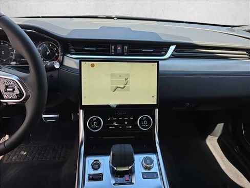 New 2024 Jaguar XF R-Dynamic SE image 21