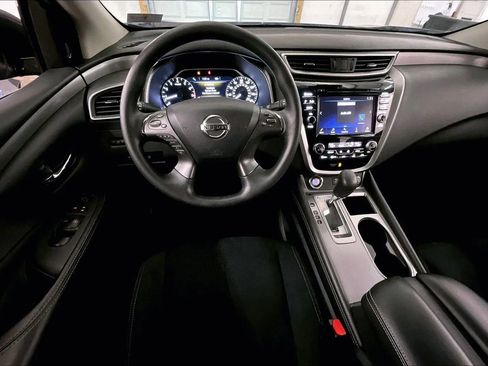 Used 2021 Nissan Murano S image 5