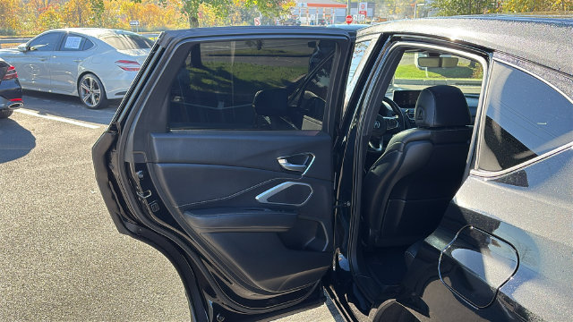 Certified 2025 Acura RDX SH-AWD image 24