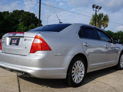Used 2010 Ford Fusion Hybrid FWD image 4