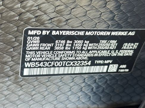 Used 2026 BMW iX xDrive45 AWD/4WD image 17