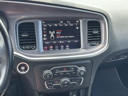 Used 2022 Dodge Charger SXT w/ Blacktop Package image 21