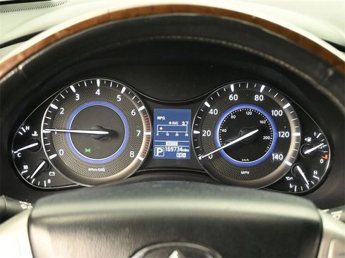 Used 2016 INFINITI QX80 Base w/ 22" Wheel Package image 9