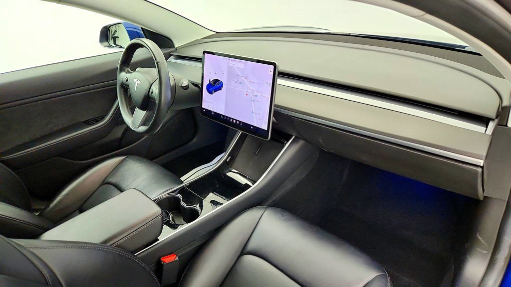 Used 2018 Tesla Model 3 Long Range RWD image 29