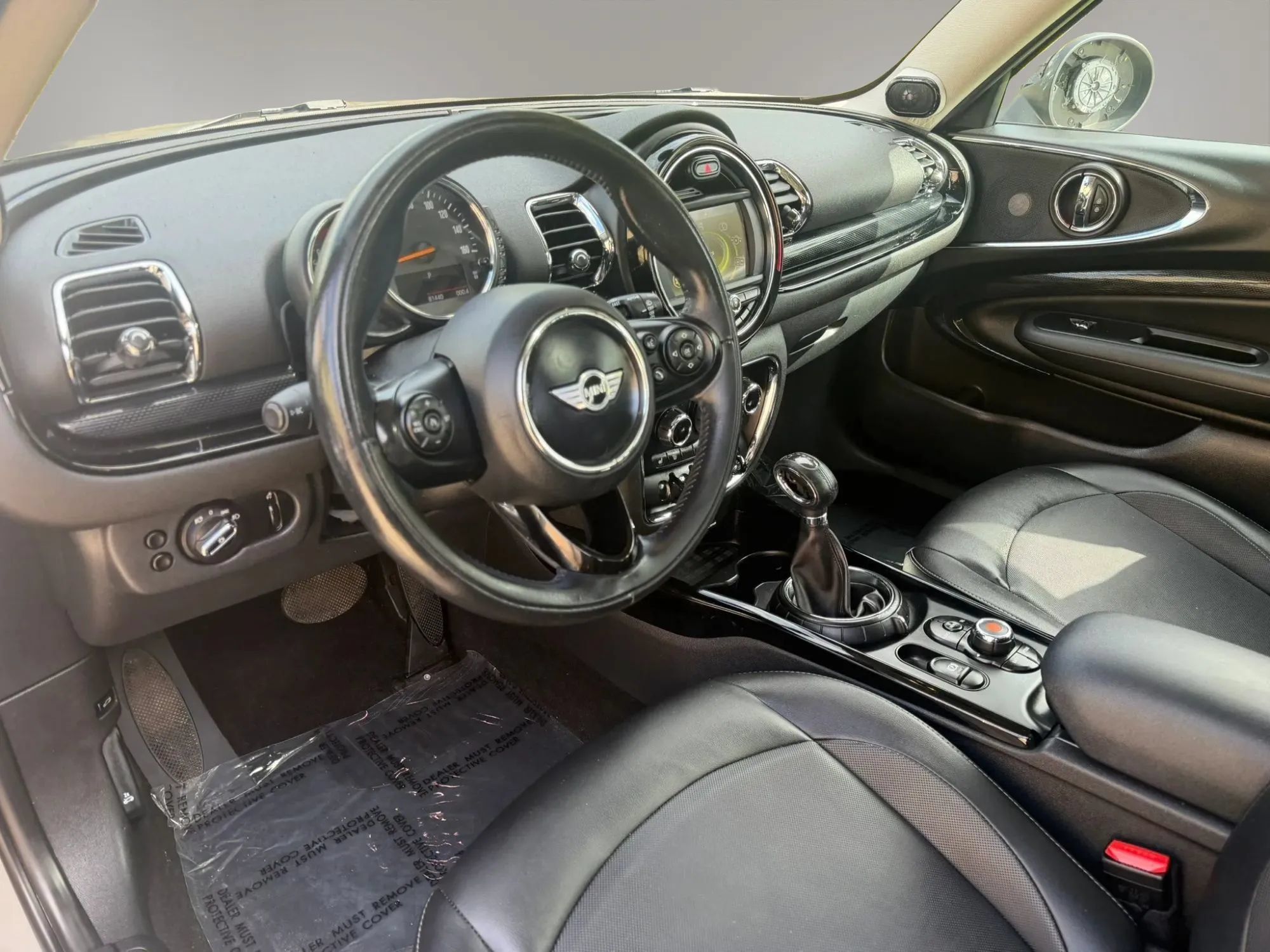 Used 2016 MINI Cooper Clubman FWD image 9