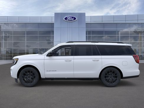 New 2026 Ford Expedition Max Platinum AWD/4WD image 3