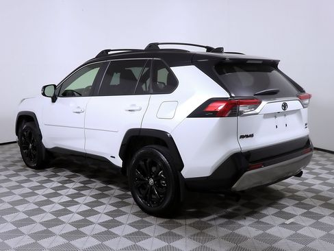 Used 2025 Toyota RAV4 XSE w/ Advanced Technology Package AWD/4WD image 9