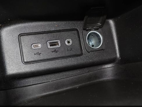 Certified 2021 Chevrolet Equinox LS FWD image 13