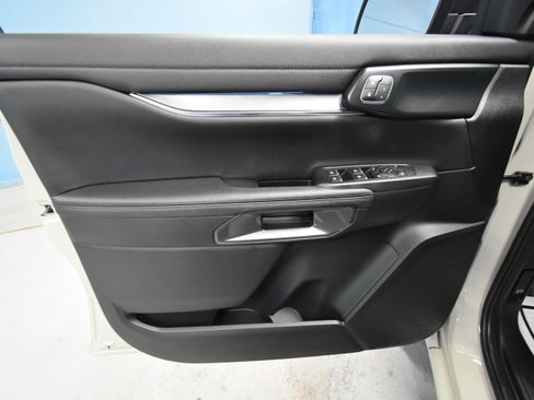 New 2025 Ford Ranger Lariat w/ Black Appearance Package image 3