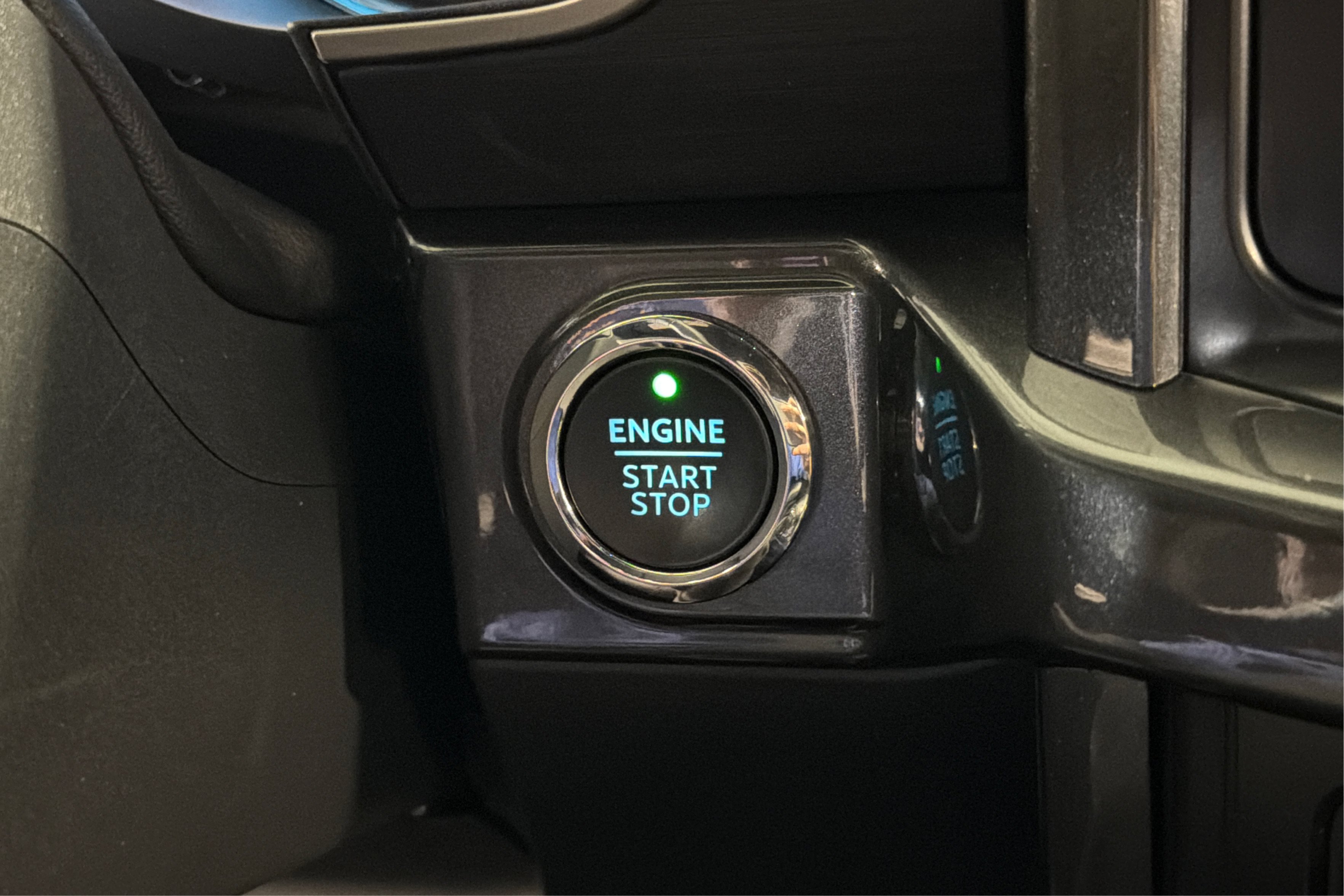 Used 2022 Ford F150 XLT w/ Equipment Group 302A High AWD/4WD image 31