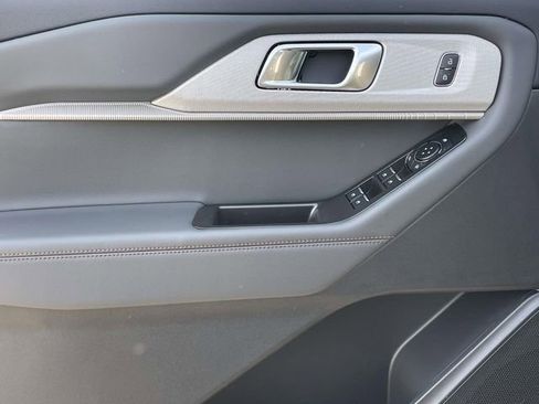 New 2026 Ford Explorer Active image 11