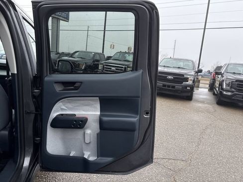Certified 2023 Ford Maverick XLT image 25