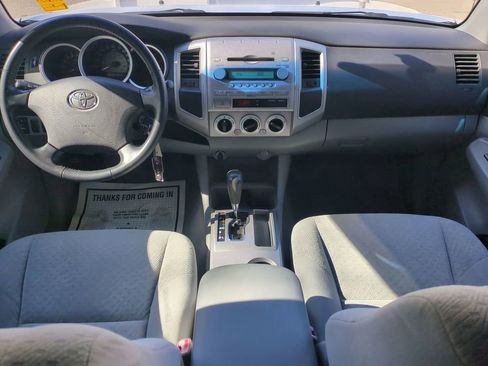 Used 2007 Toyota Tacoma PreRunner image 14