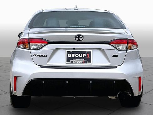 New 2026 Toyota Corolla SE FWD image 4