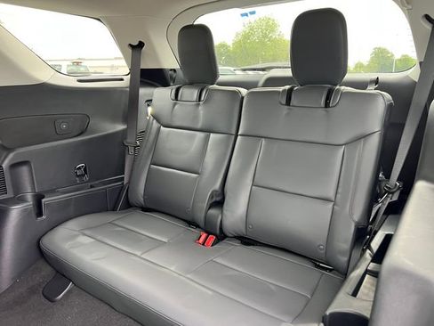 New 2026 Ford Explorer Active w/ Active Comfort Package AWD/4WD image 5