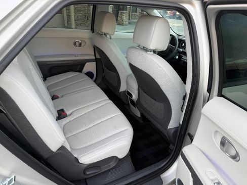 Used 2023 Hyundai Ioniq 5 SEL image 11