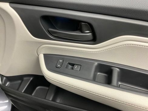 New 2026 Honda Odyssey EX-L image 24