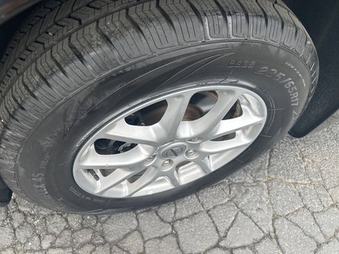 Used 2022 Chrysler Pacifica Touring-L image 6