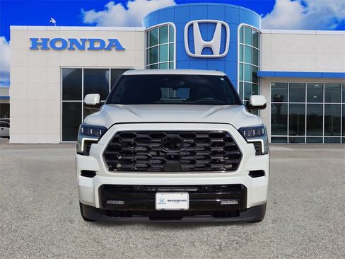 Used 2025 Toyota Sequoia Platinum image 8