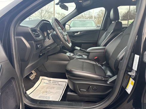 Used 2023 Ford Escape ST-Line w/ Tech Pack #1 image 24