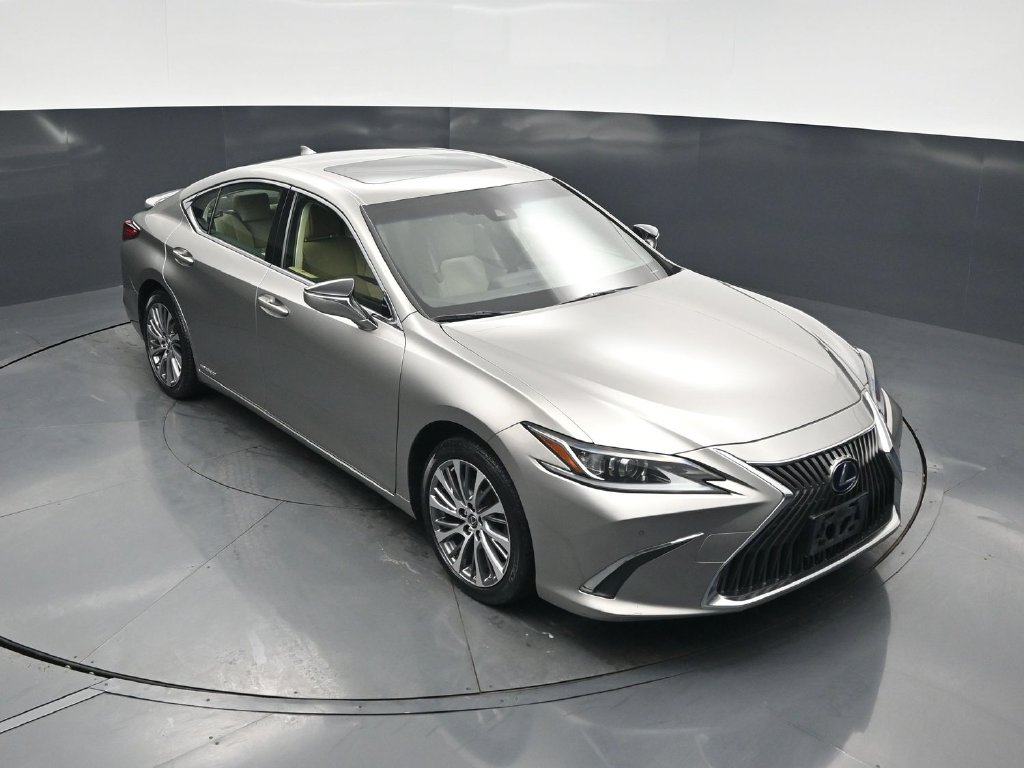 Used 2019 Lexus ES 300h w/ Premium Package FWD image 38