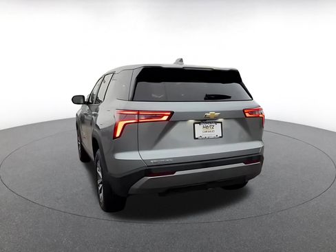 Used 2025 Chevrolet Equinox LT image 11