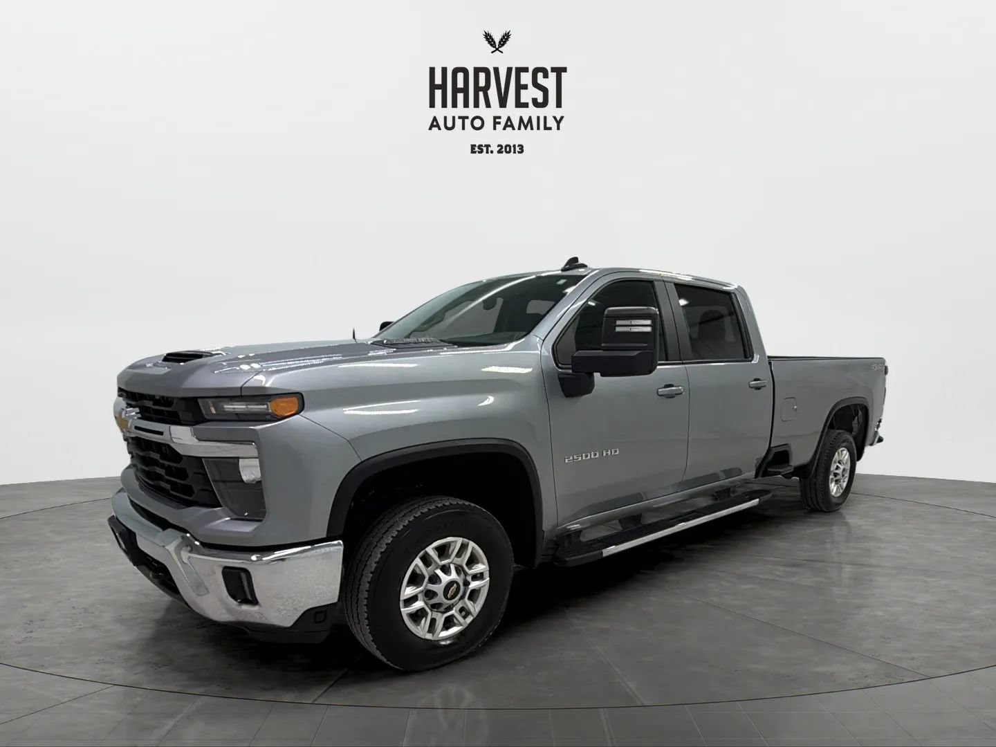 Used 2025 Chevrolet Silverado 2500 LT w/ Convenience Package AWD/4WD image 1