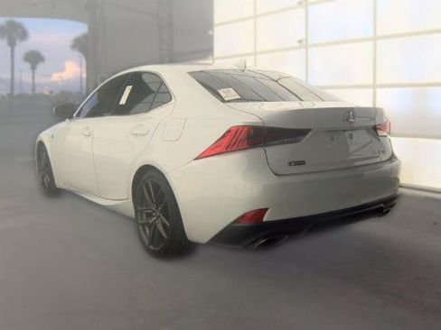 Used 2018 Lexus IS 300 F Sport w/ F Sport Package RWD image 3