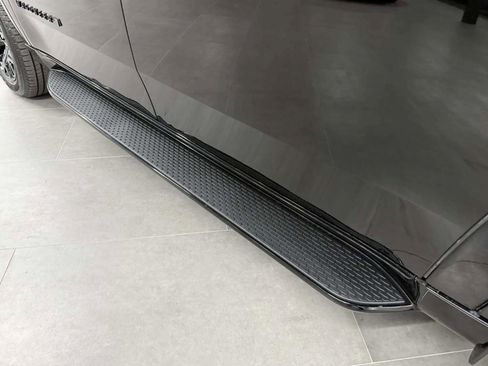 Used 2024 Jeep Wagoneer L Series II w/ Convenience Group I image 21