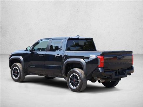 Used 2024 Toyota Tacoma TRD Off-Road AWD/4WD image 8