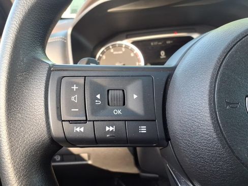 Certified 2023 Nissan Rogue S FWD image 12