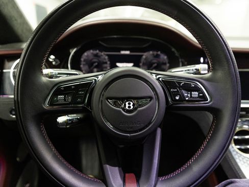 Used 2022 Bentley Continental GT Speed image 21