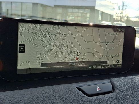 Certified 2024 MAZDA CX-90 Plug-In Hybrid w/ Premium Pkg image 19