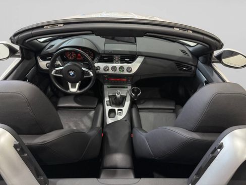 Used 2014 BMW Z4 sDrive35i image 12