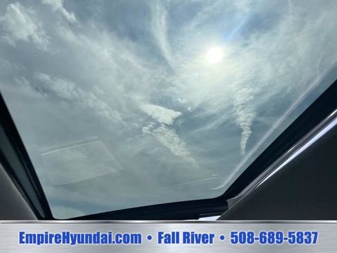 Used 2023 Toyota Camry XLE FWD image 21