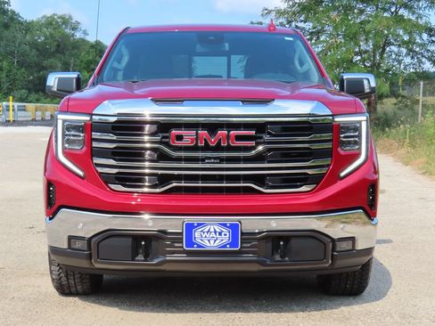 Certified 2023 GMC Sierra 1500 SLT w/ SLT Premium Plus Package AWD/4WD image 21