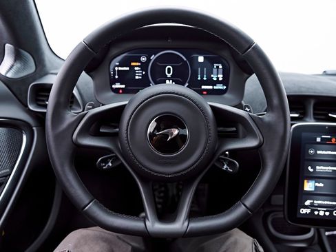 Used 2026 McLaren Artura RWD image 68