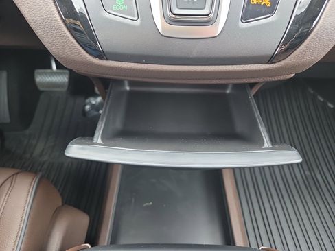 New 2026 Honda Odyssey Touring image 30