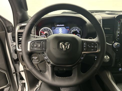 Used 2026 RAM 1500 Laramie w/ Sport Appearance Package AWD/4WD image 18