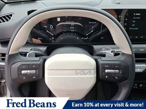 New 2025 Kia K4 GT-Line w/ GT-Line Premium Package image 16