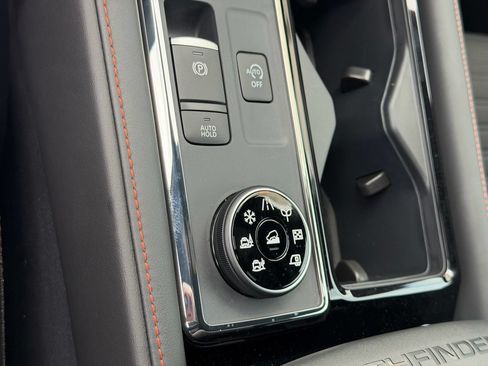 New 2026 Nissan Pathfinder Rock Creek AWD/4WD image 31