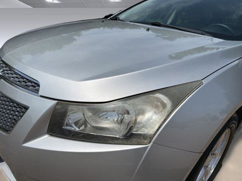 Used 2011 Chevrolet Cruze LT FWD image 11