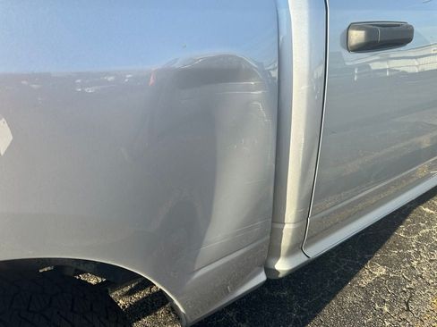 Used 2017 RAM 1500 Express AWD/4WD image 20