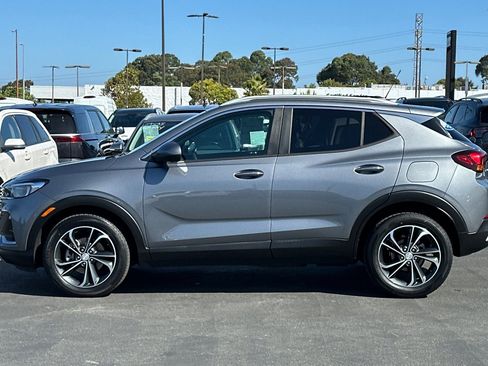 Used 2020 Buick Encore GX Select w/ Advanced Technology Package FWD image 9