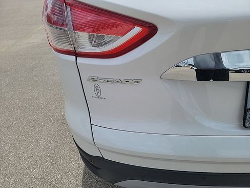 Used 2014 Ford Escape Titanium AWD/4WD image 15